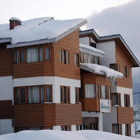 Welcome Hotel Gulmarg Eksteriør bilde