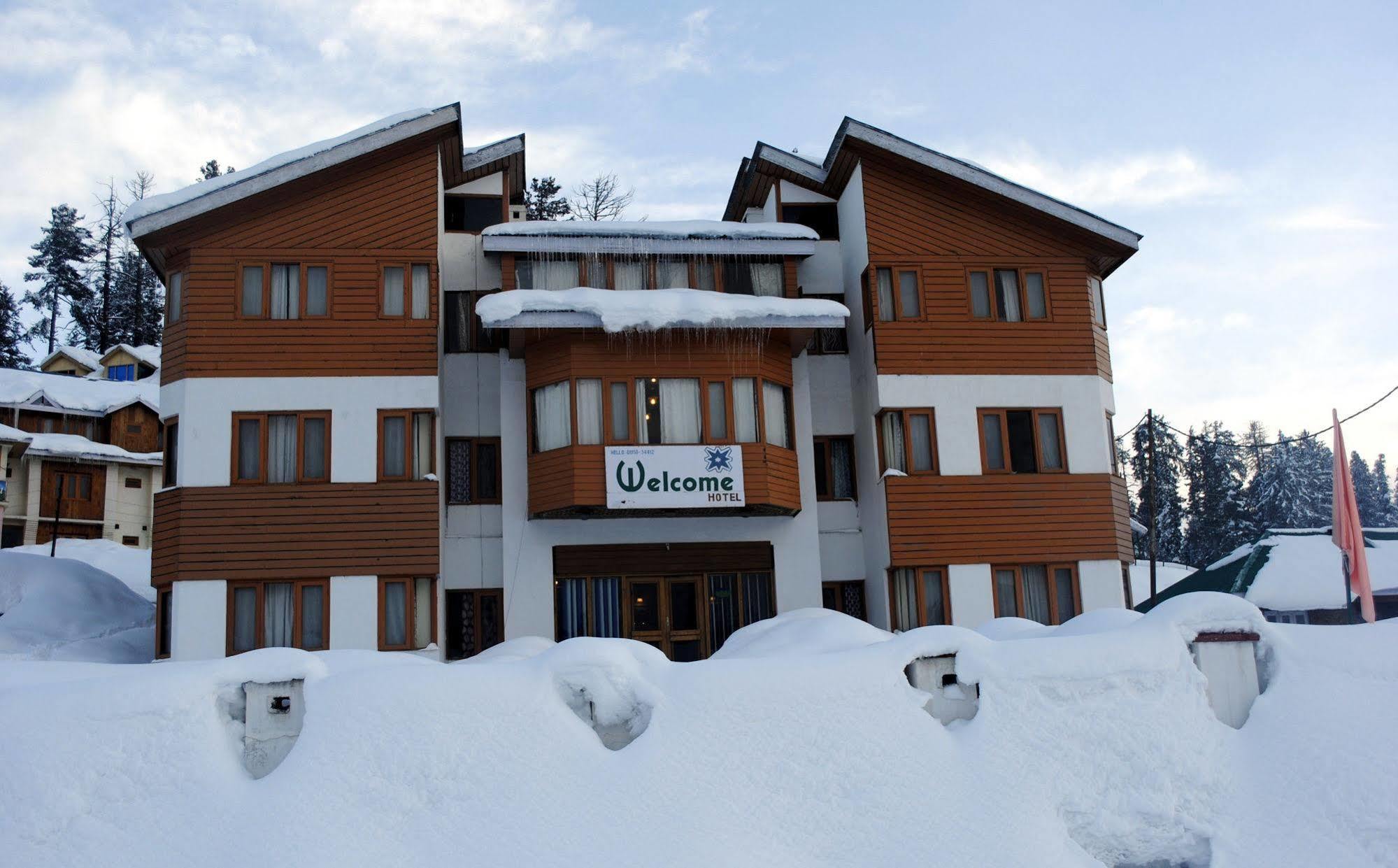 Welcome Hotel Gulmarg Eksteriør bilde