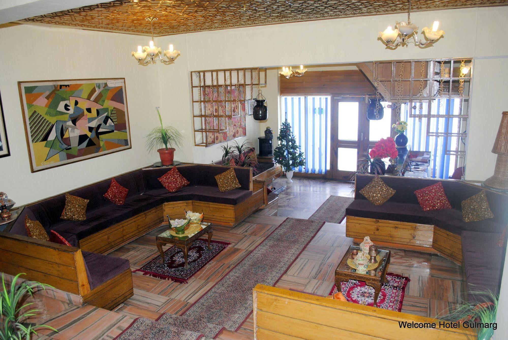 Welcome Hotel Gulmarg Eksteriør bilde